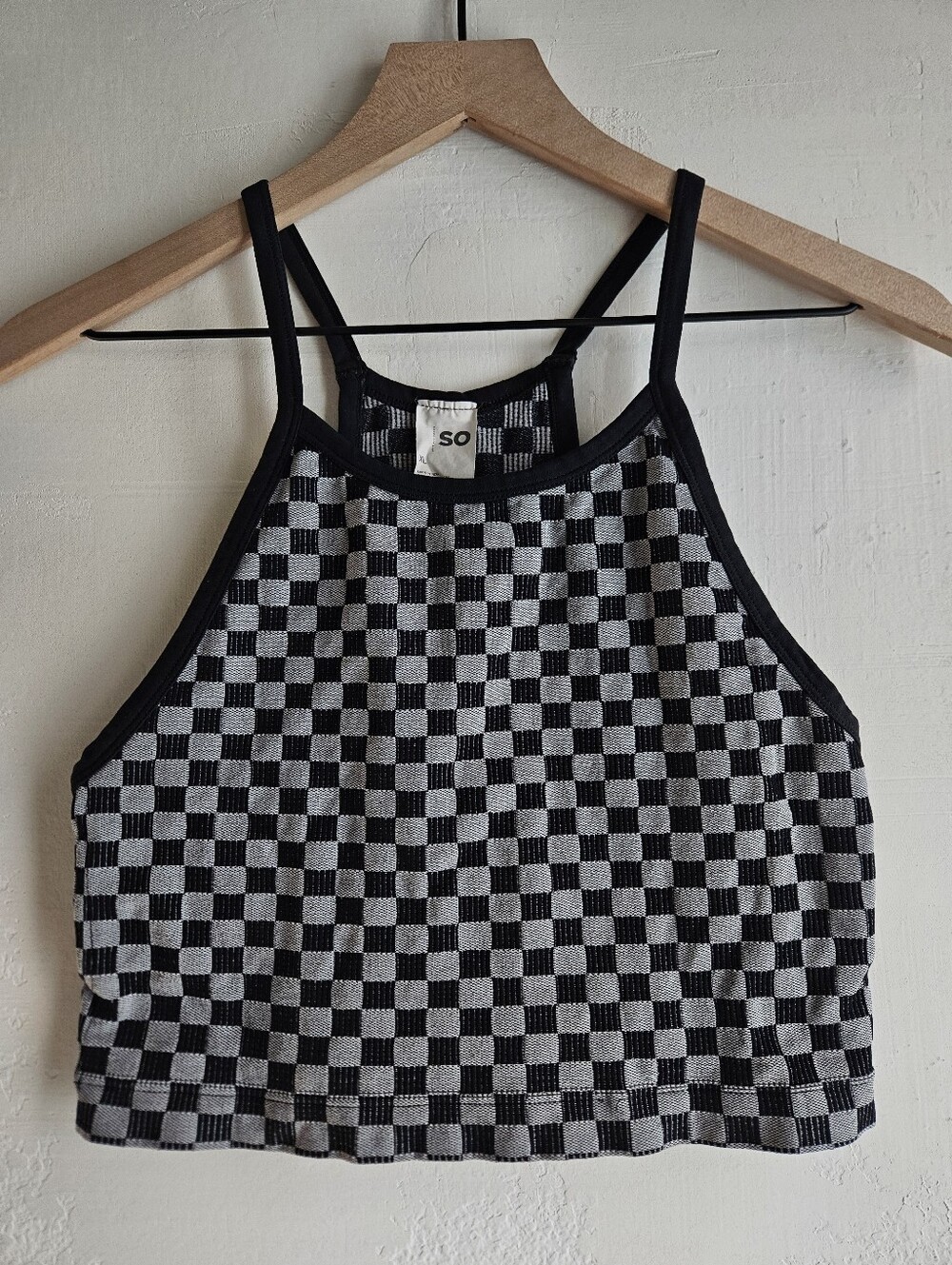 stretchy workout top